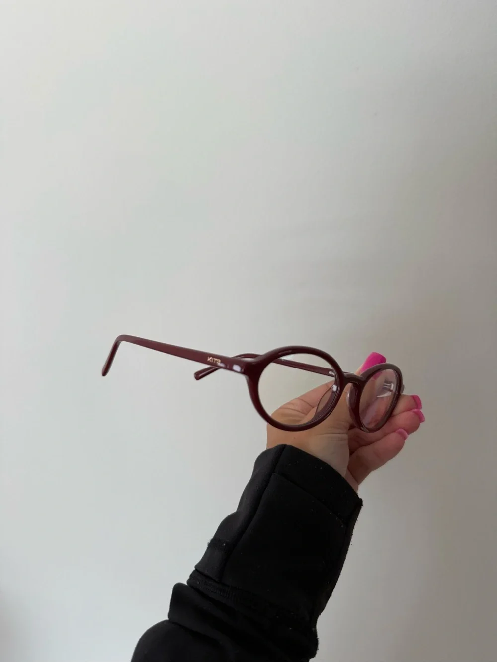 KITS Wisp eyeglasses in the Shiny Wine (KRD05) colorway